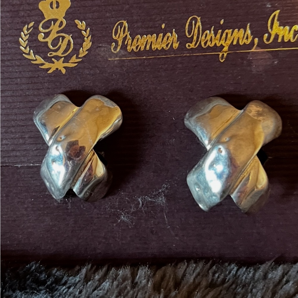 Premier Designs Silver Cross Earrings